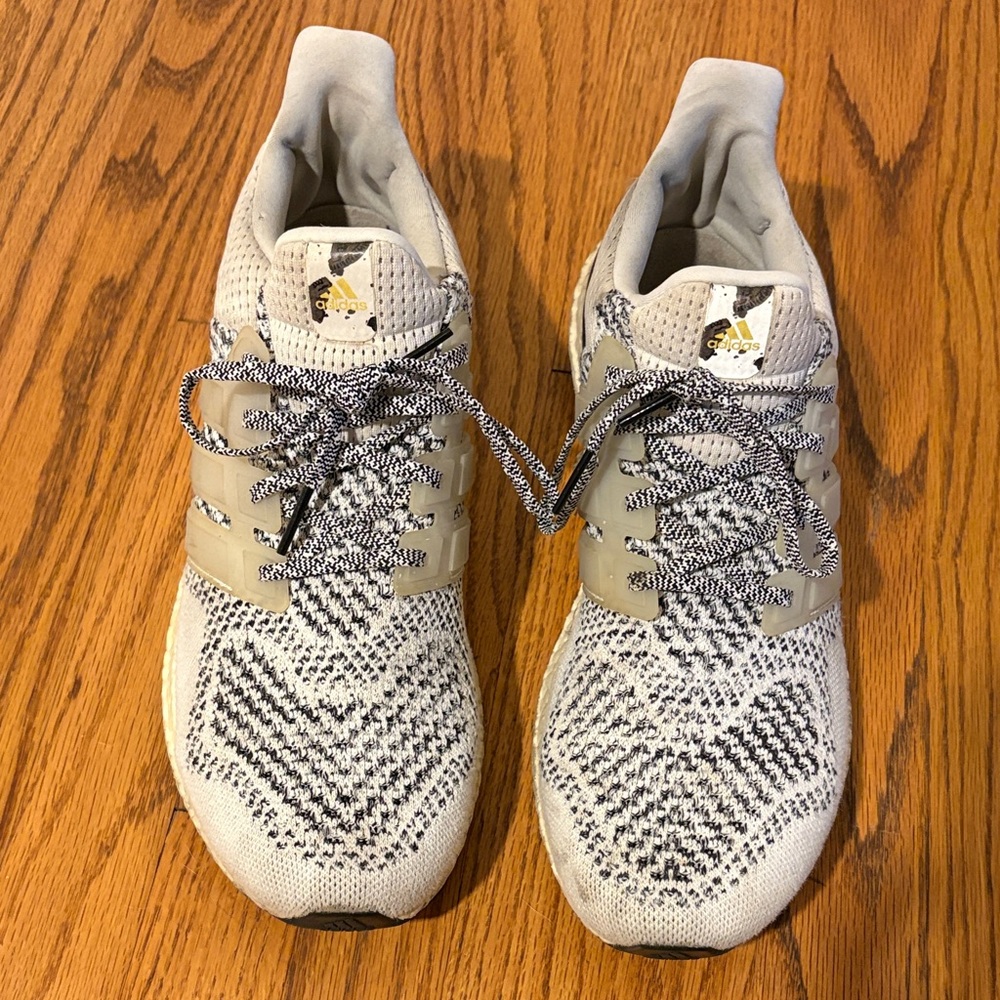 Adidas Ultra Boost Men's White and Black Athletic Shoes - Picture 2 of 5